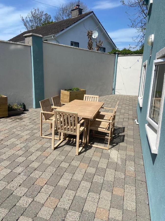 Mounvaud Lodge Stradbally  Bagian luar foto